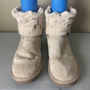 UGG 1019014 Women’s Tan Suede Cable Knit Cuff Button Ankle Boots Size 10